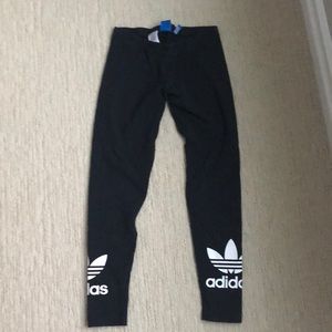 Women’s Adidas leggings